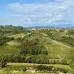 Emeran Reya Estate & Winery Hotel