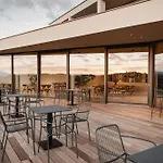 Hotel Emeran Reya Estate & Winery