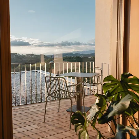 Emeran Reya Estate & Winery Otel