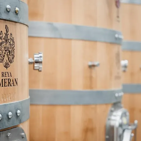 Emeran Reya Estate & Winery