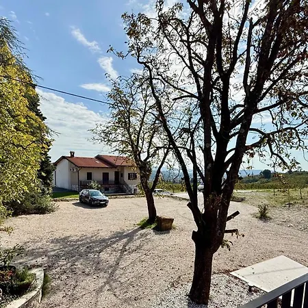 Emeran Reya Estate & Winery Smartno