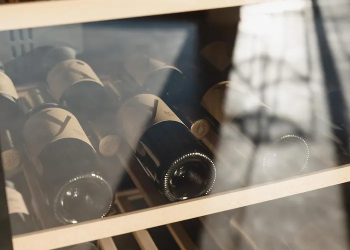 Hotel Emeran Reya Estate